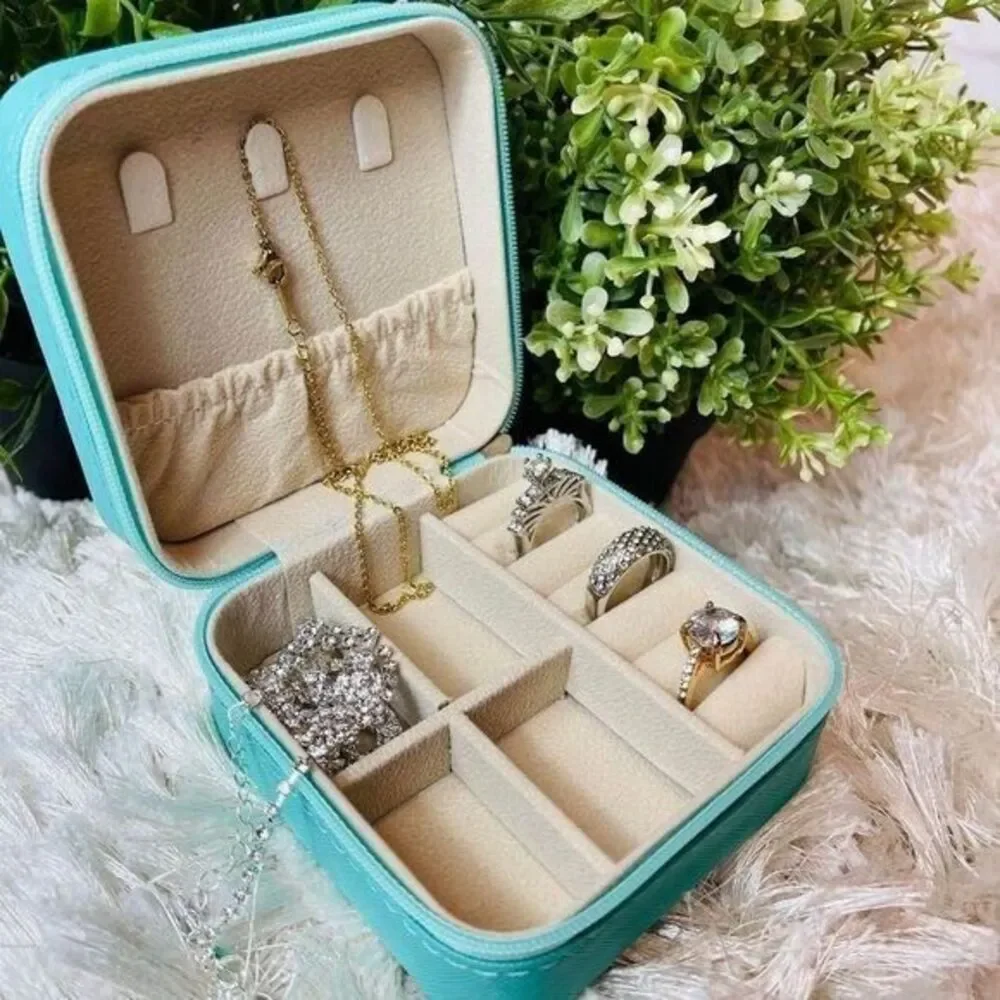 Small‎ Travel Jewelry Box Organizer Display Portable convenient Case Color Blue